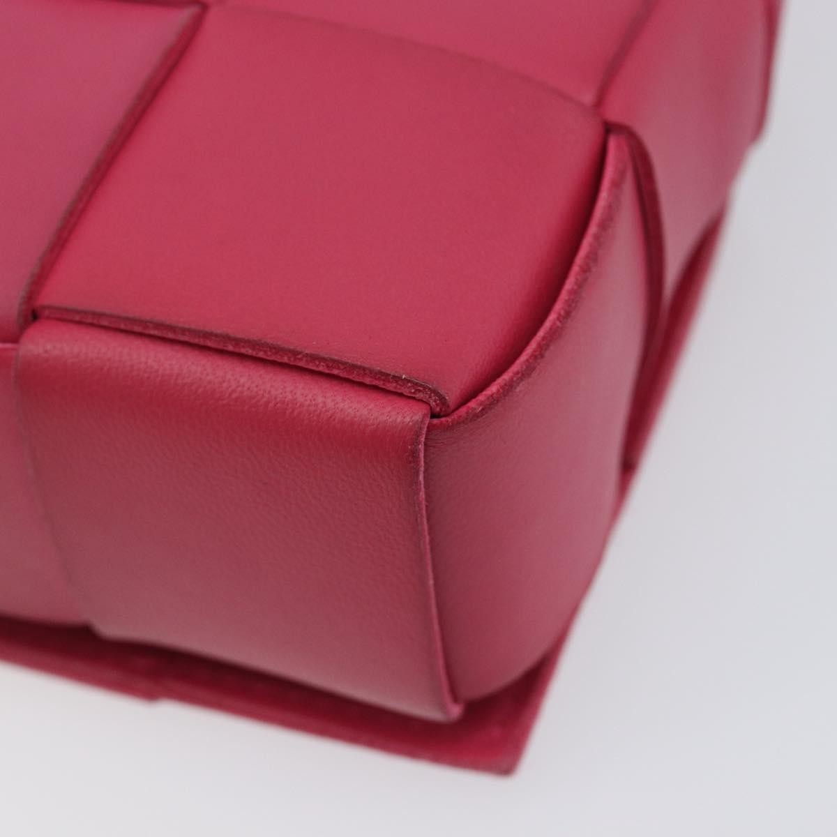 Bottega Veneta Cassette Maxi Intrecciato Leather Pink Leather Crossbody Bag Bag (Pre-Owned)