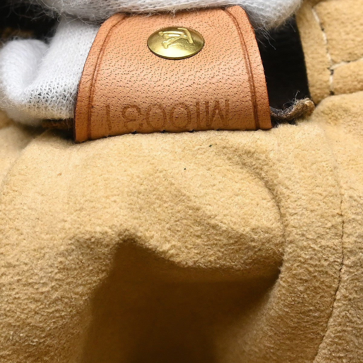 Louis Vuitton Monogram Looping Monogram Canvas Brown Canvas Shoulder Bag Bag (Pre-Owned)