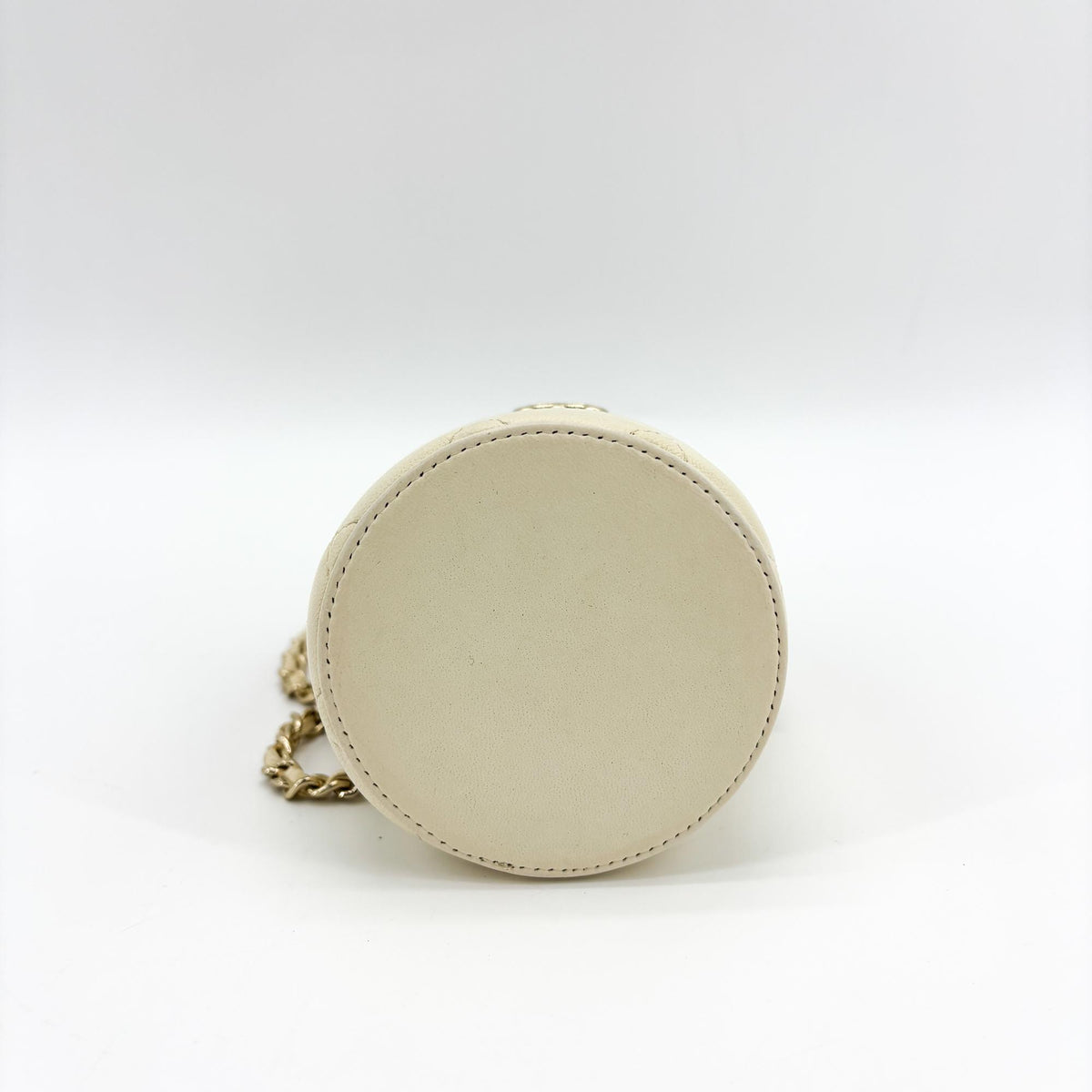 Chanel Drawstring Bucket With Chain Quilted Lambskin Gold Leather Shoulder Bag Bag (Pre-Owned)