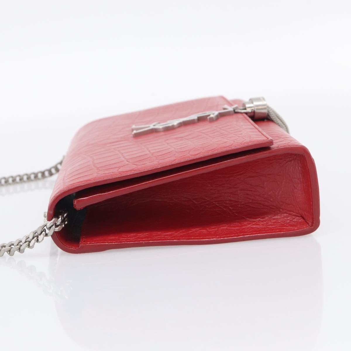 Saint Laurent Classic Monogram Crocodile Embossed Leather Red Leather Crossbody Bag Bag (Pre-Owned)