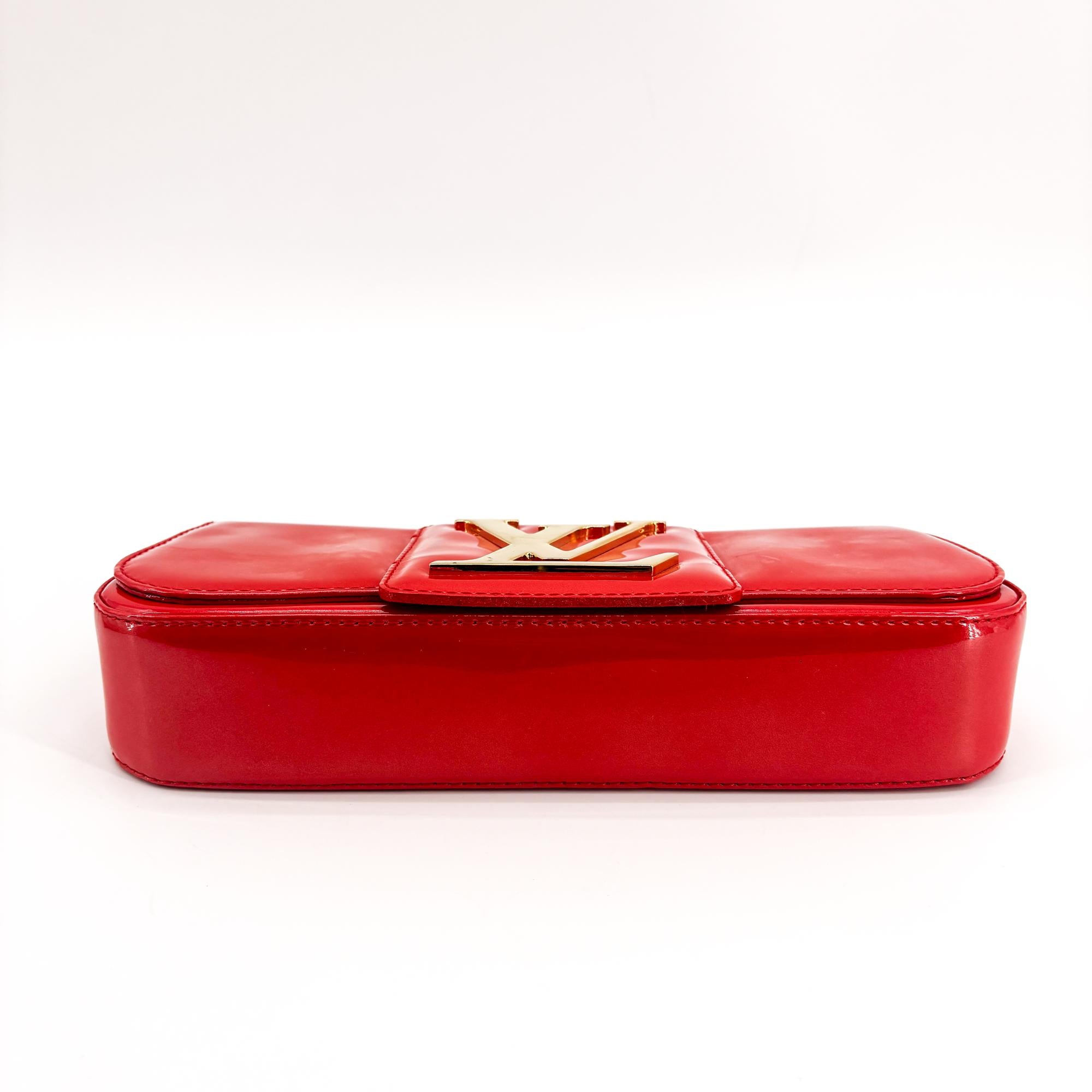 Louis Vuitton Sobe Clutch Patent Red Patent_Leather Clutche & Pouche Bag (Pre-Owned)