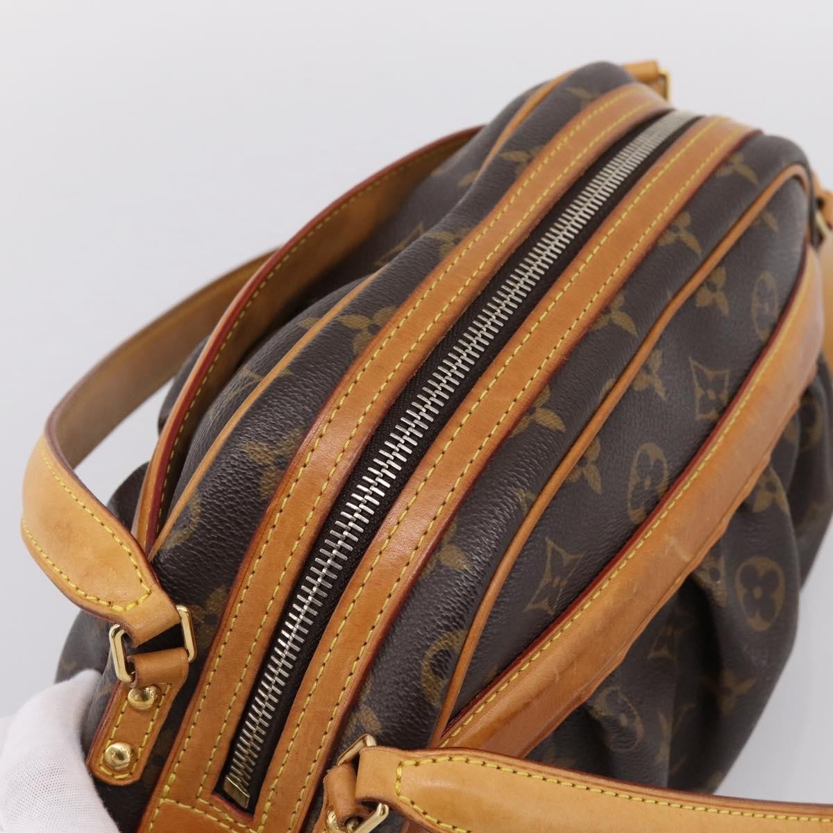 Louis Vuitton Clara Handbag Monogram Canvas Brown Canvas Handbag (Pre-Owned)