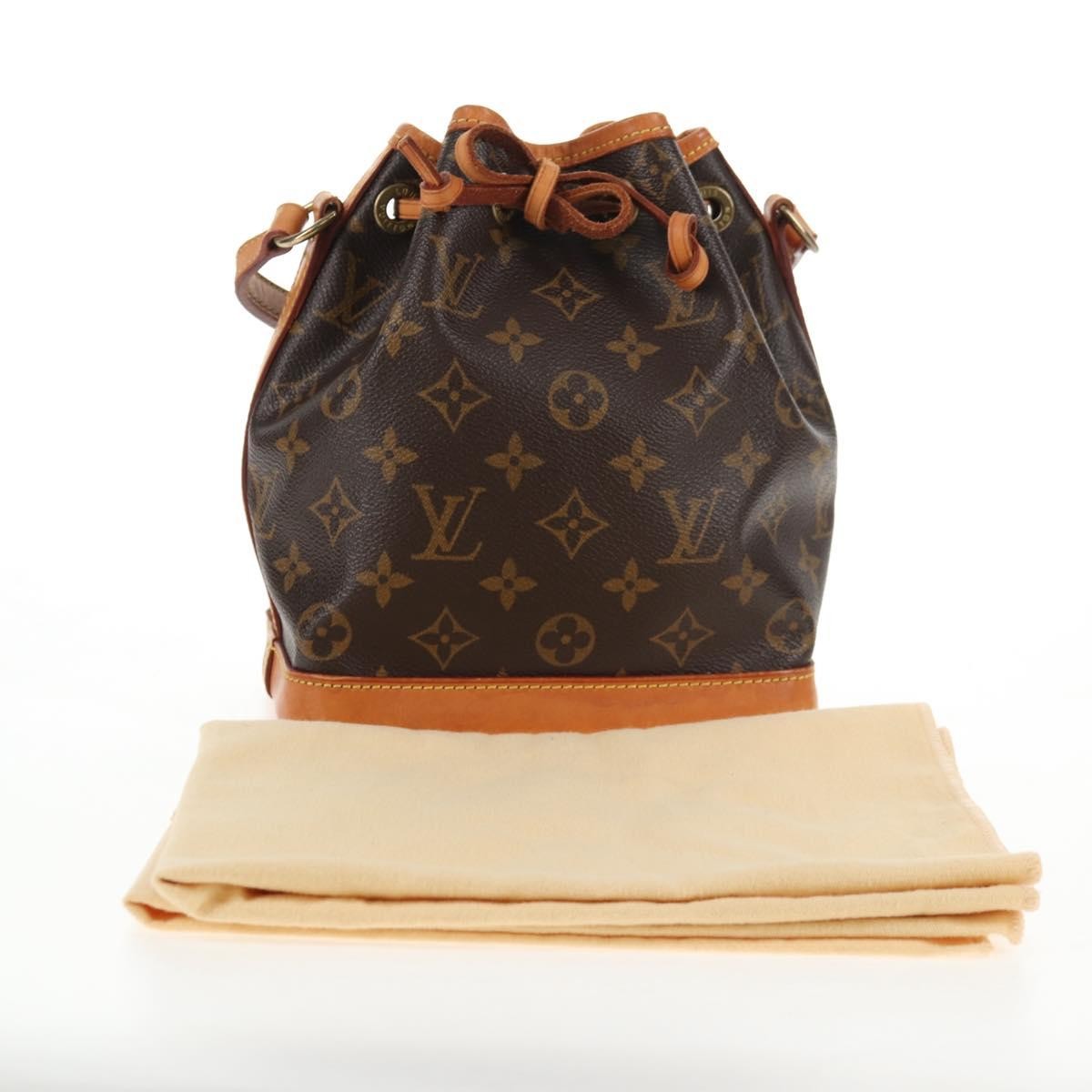 Louis Vuitton Petit Noe Nm Monogram Canvas Brown Canvas Handbag (Pre-Owned)