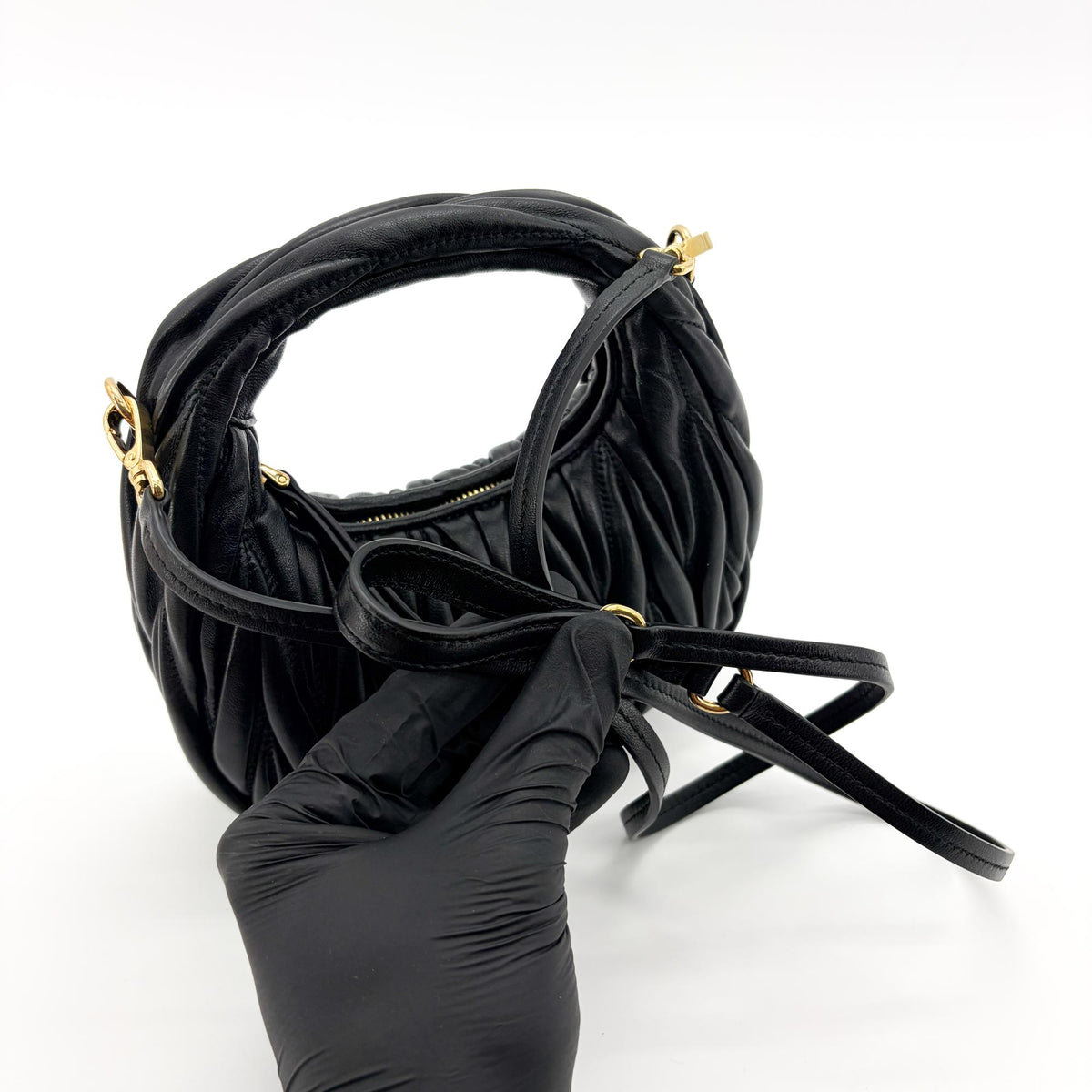 Miu Miu Wander Hobo Matelasse Leather Black Leather Shoulder Bag Bag (Pre-Owned)