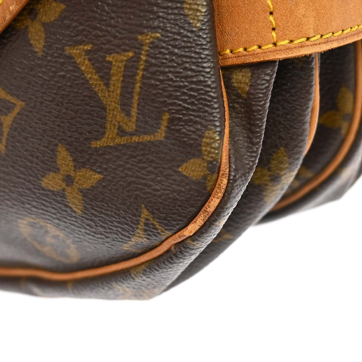 Louis Vuitton Saumur Monogram Canvas Brown Canvas Shoulder Bag Bag (Pre-Owned)