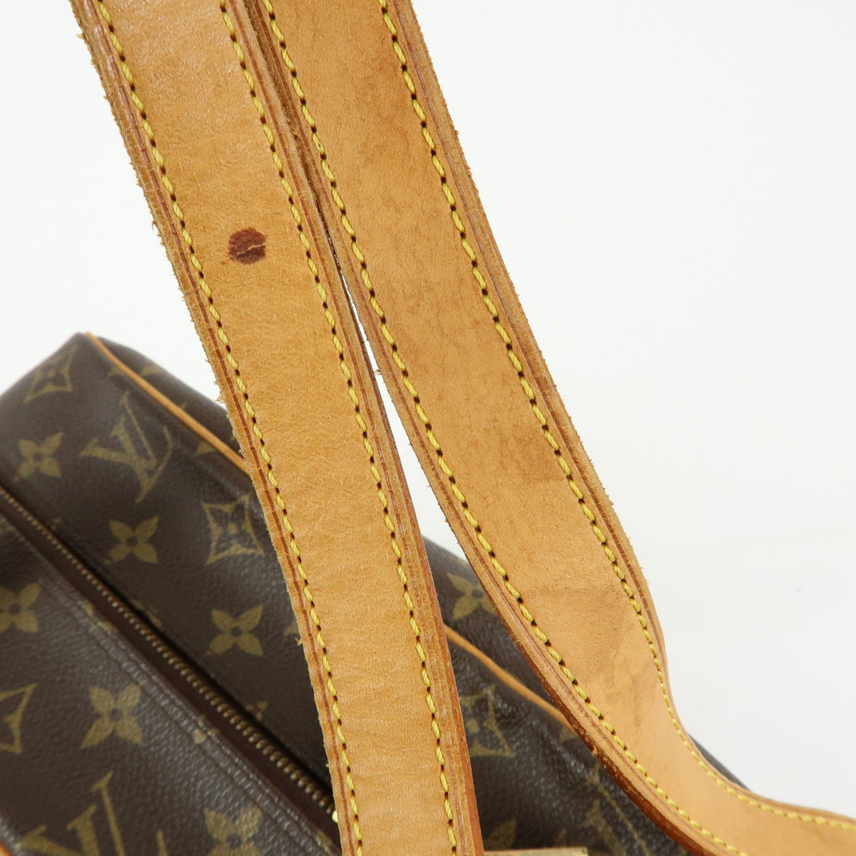 Louis Vuitton Cite Monogram Canvas Brown Canvas Handbag (Pre-Owned)