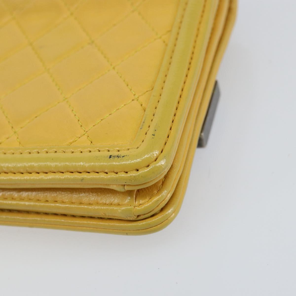 Chanel Boy Brick Flap Bag Lambskin And Plexiglass Yellow Leather Clutche & Pouche Bag (Pre-Owned)