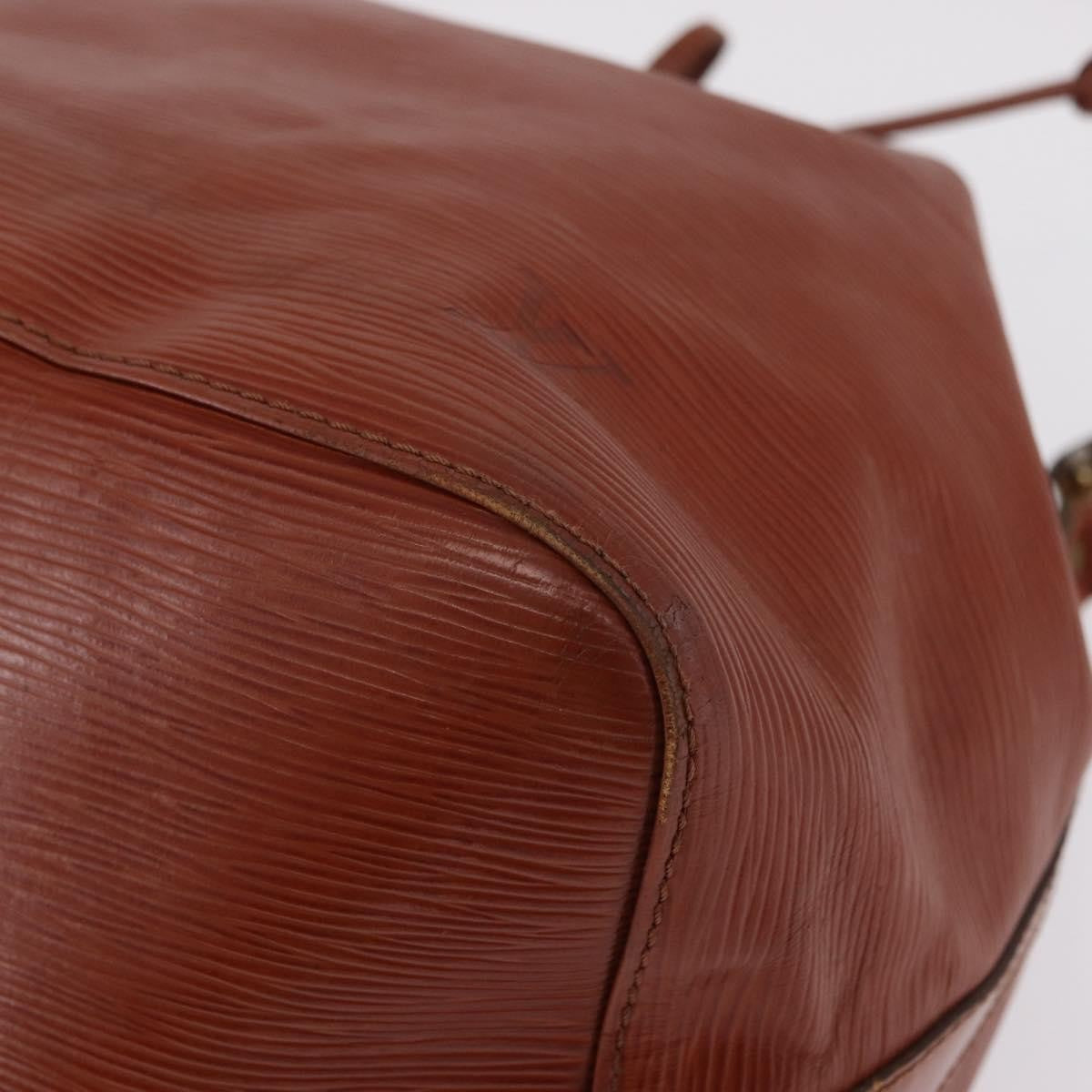 Louis Vuitton Petit Noe Epi Leather Brown Leather Handbag (Pre-Owned)