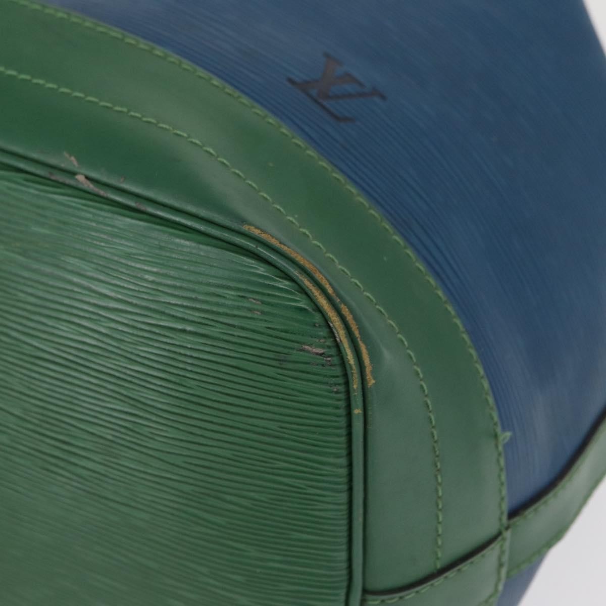 Louis Vuitton Bicolor Noe Epi Leather Blue Leather Shoulder Bag Bag (Pre-Owned)