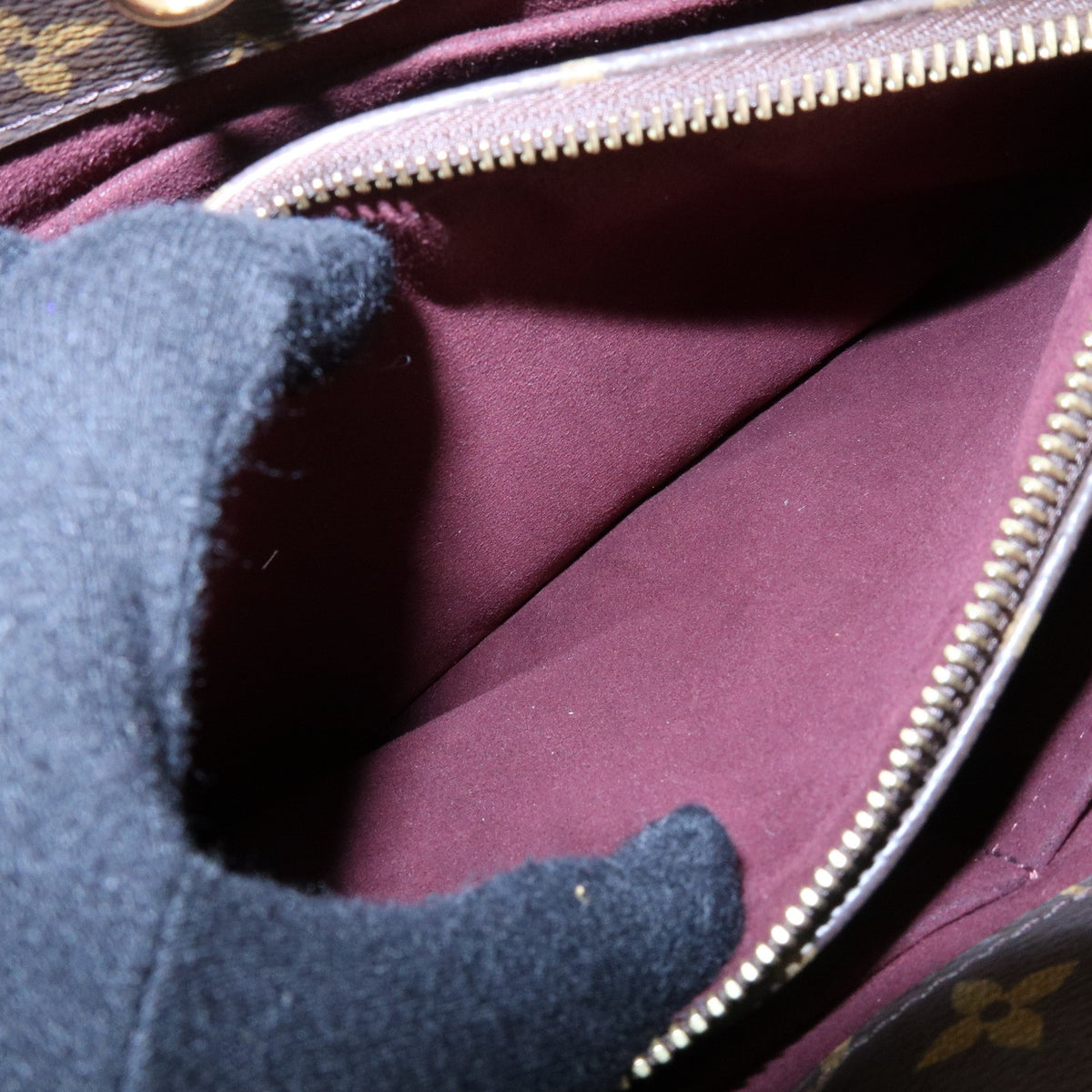 Louis Vuitton Montaigne Monogram Canvas Brown Canvas Handbag (Pre-Owned)