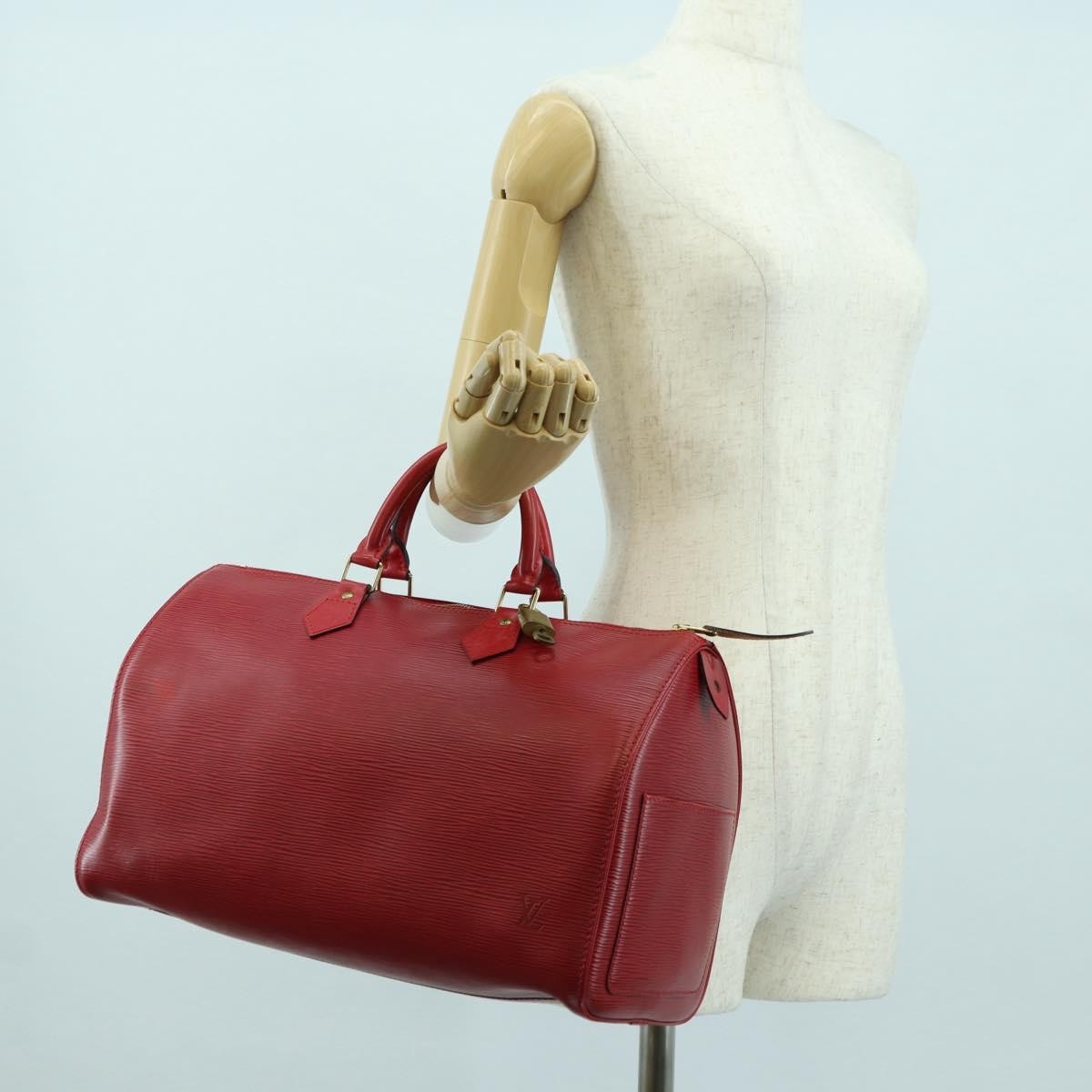 Louis Vuitton Speedy Epi Leather Red Leather Handbag (Pre-Owned)