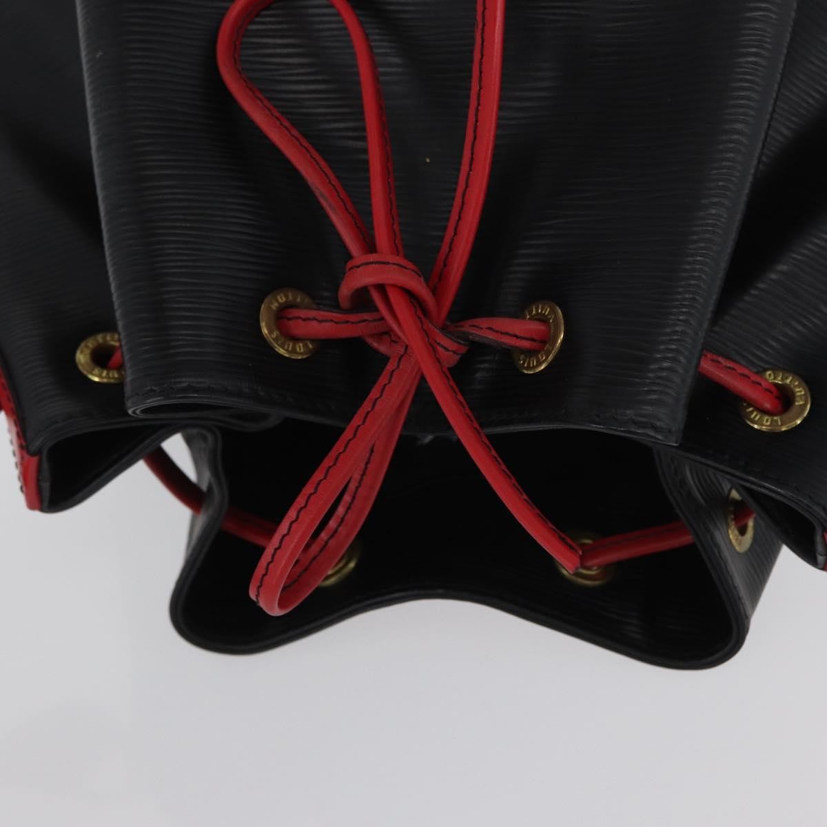 Louis Vuitton Bicolor Noe Epi Leather Black Leather Shoulder Bag Bag (Pre-Owned)