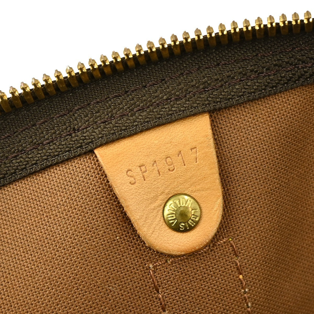 Louis Vuitton Keepall Monogram Canvas Brown Canvas Travel Bag Bag (Pre-Owned)