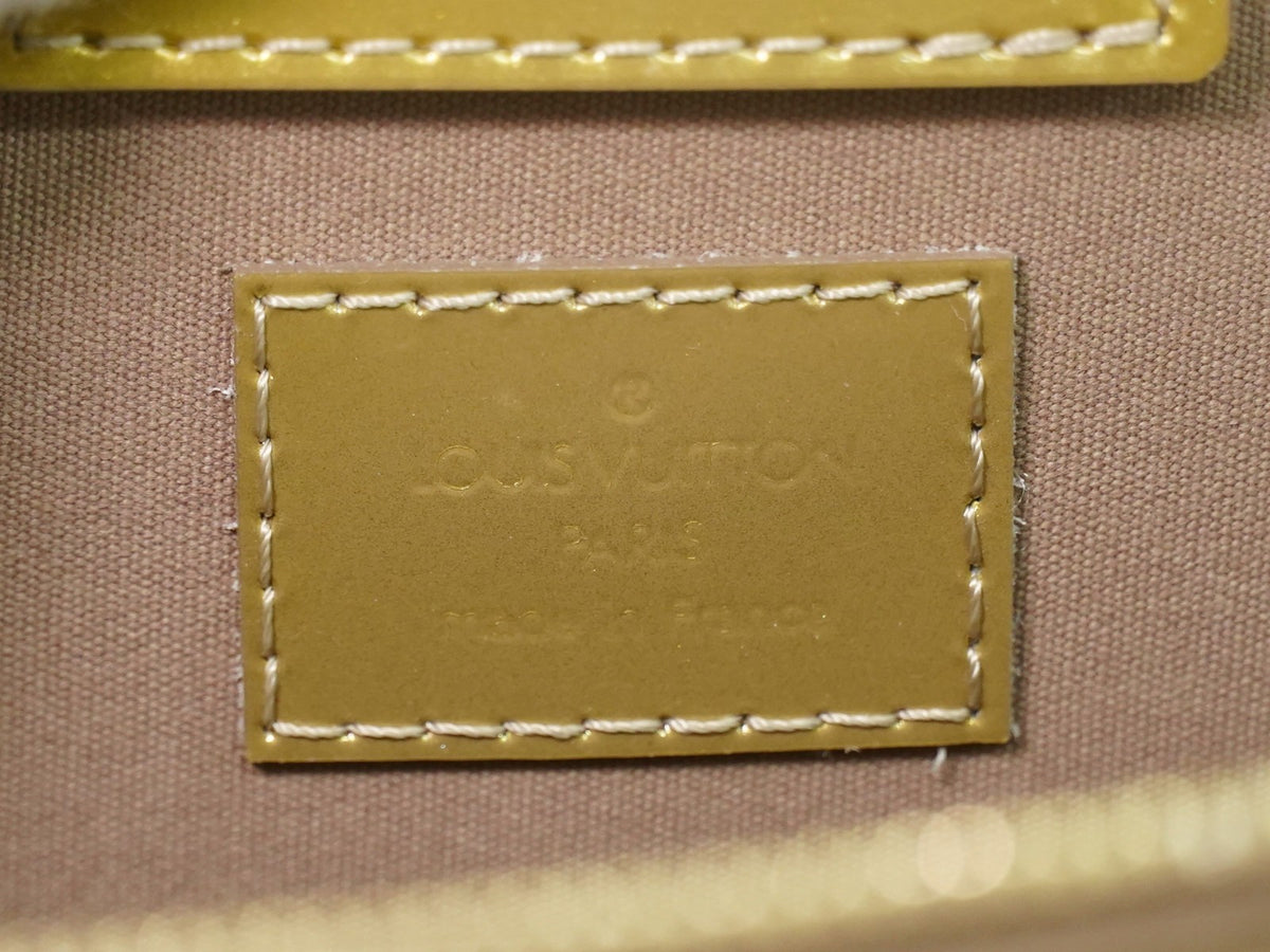Louis Vuitton Deesse Monogram Vernis Beige Leather Handbag (Pre-Owned)