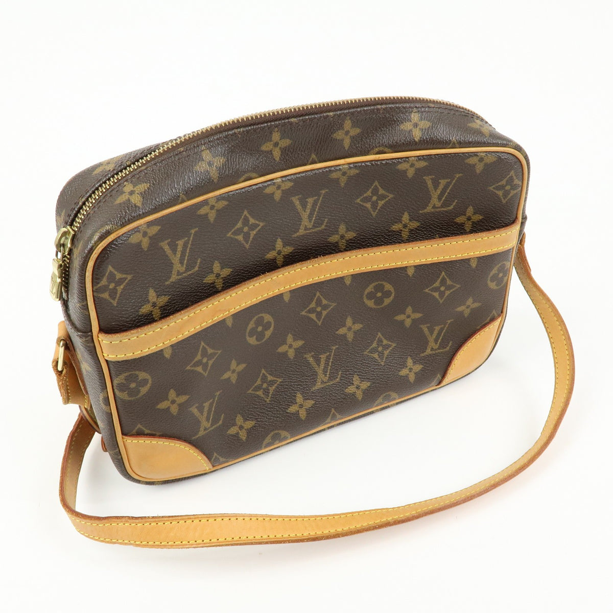 Louis Vuitton Trocadero Monogram Canvas Brown Canvas Handbag (Pre-Owned)