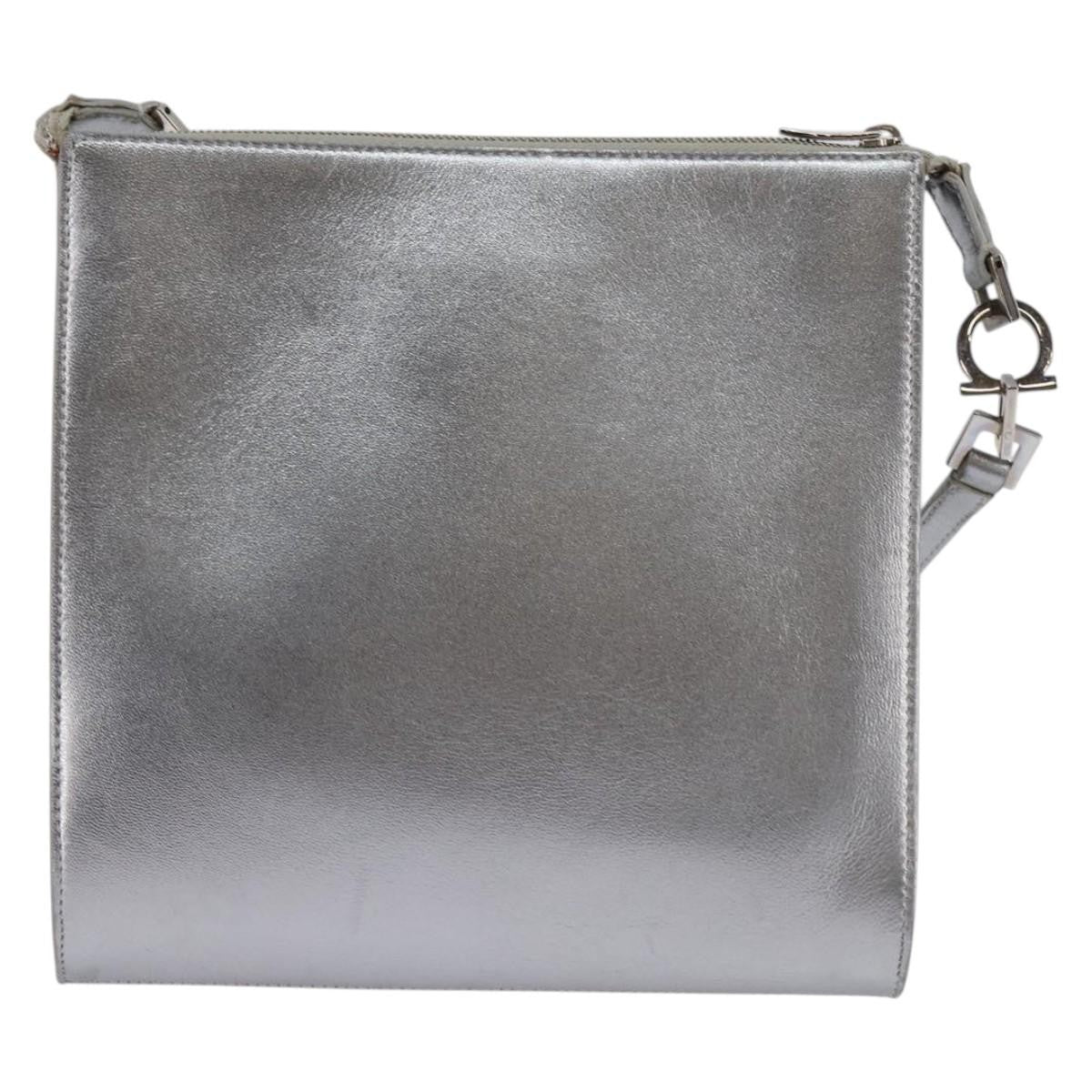Salvatore Ferragamo Gancini Leather Silver Leather Shoulder Bag Bag (Pre-Owned)