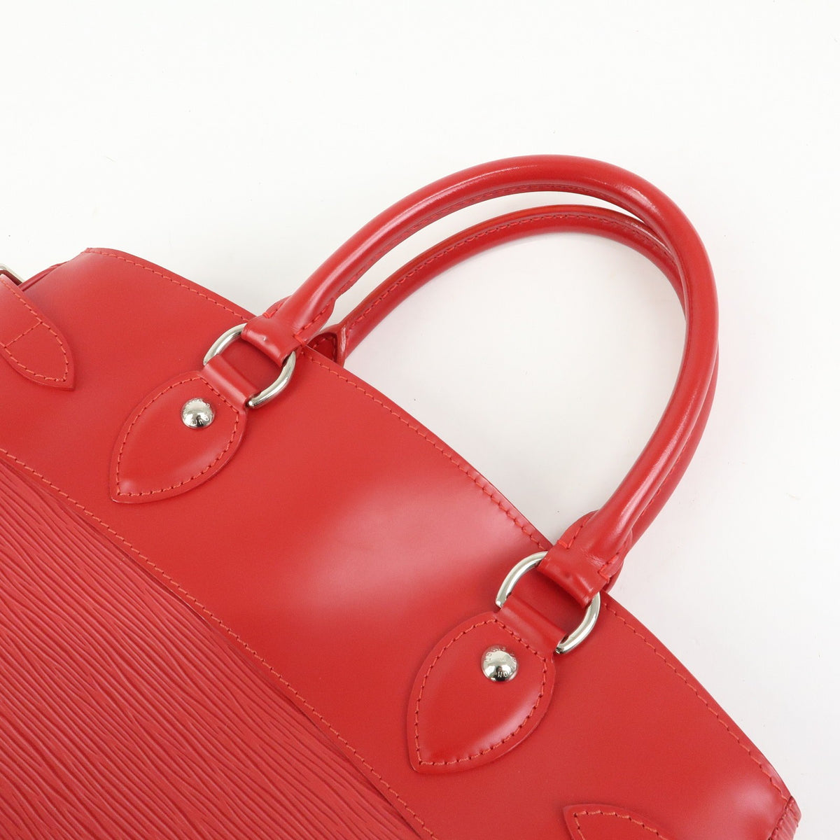 Louis Vuitton Passy Epi Leather Red Leather Tote Bag Bag (Pre-Owned)