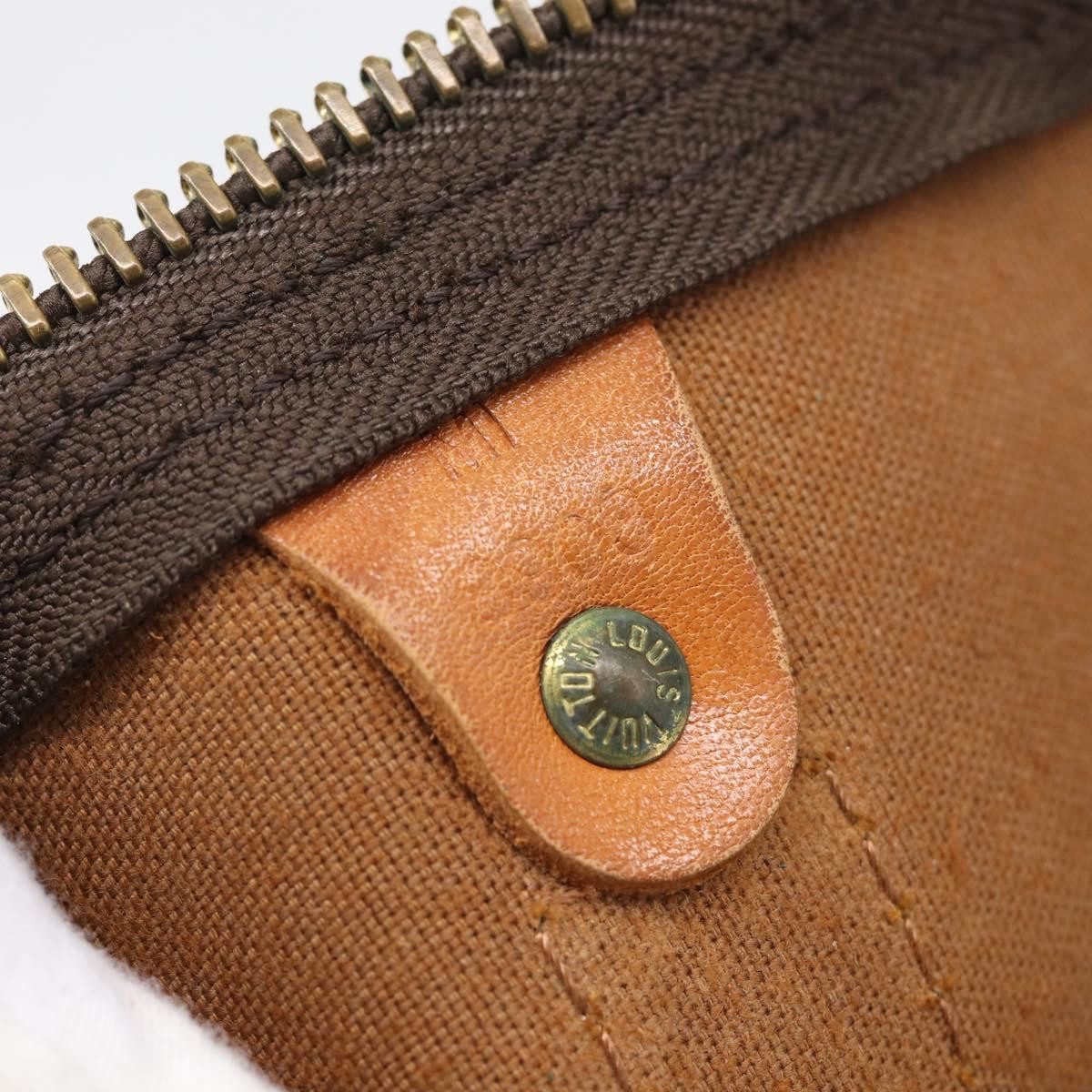 Louis Vuitton Keepall Monogram Canvas Brown Canvas Travel Bag Bag (Pre-Owned)