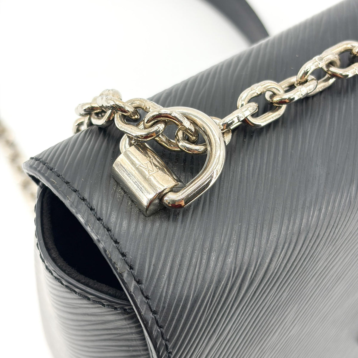 Louis Vuitton Twist Epi Leather Black Leather Handbag (Pre-Owned)