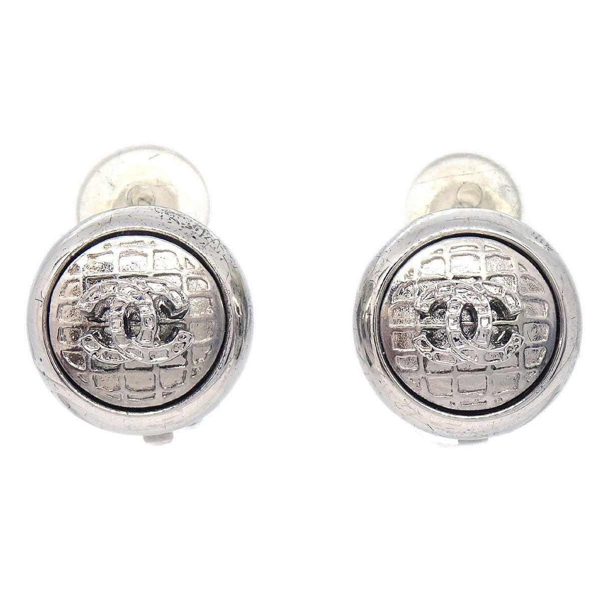 Chanel Vintage Cc Round Clip-On Metal Silver Silver_Plated Earrings Jewelry (Pre-Owned)