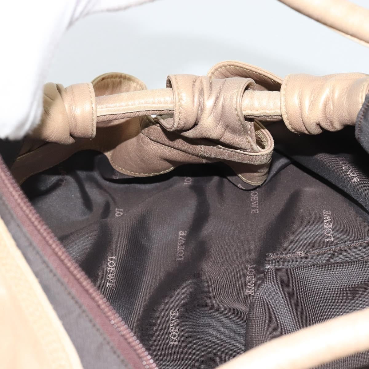 Loewe Anagram Logo Nappa Aire Hand Leather Beige Leather Handbag (Pre-Owned)
