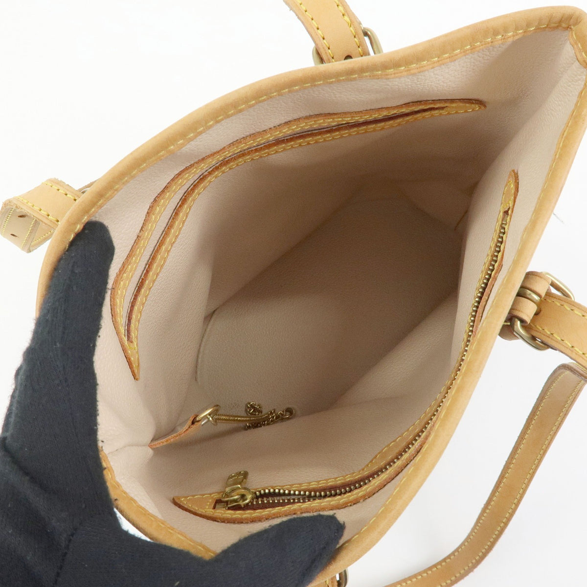 Louis Vuitton Petit Bucket Monogram Canvas Brown Canvas Handbag (Pre-Owned)