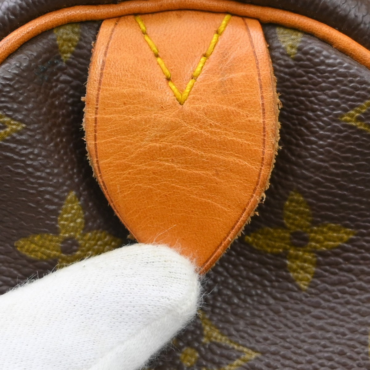 Louis Vuitton Keepall Monogram Canvas Brown Canvas Travel Bag Bag (Pre-Owned)