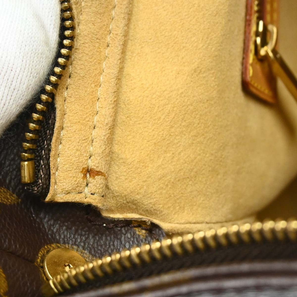 Louis Vuitton Monogram Looping Monogram Canvas Brown Canvas Shoulder Bag Bag (Pre-Owned)