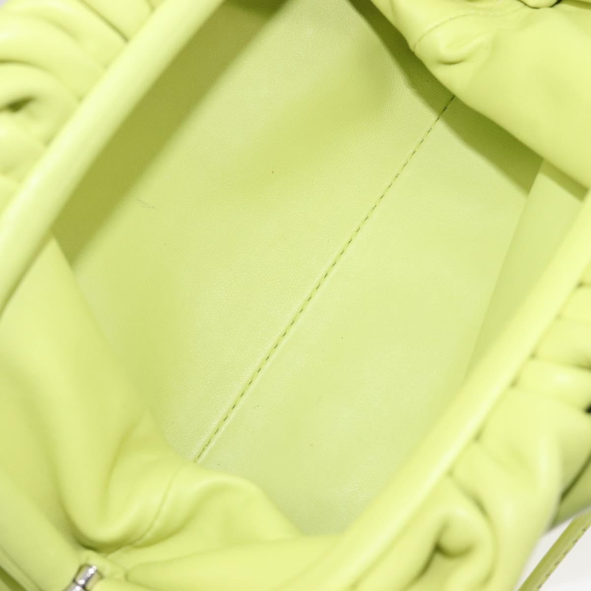 Bottega Veneta The Pouch Coin Purse Leather Green Leather Clutche & Pouche Bag (Pre-Owned)