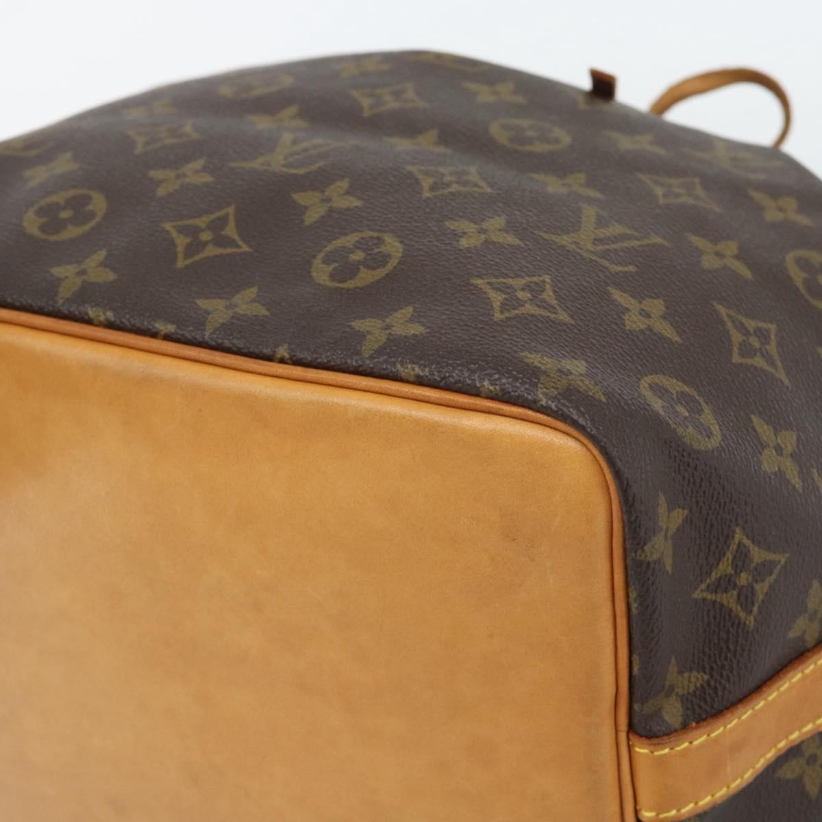 Louis Vuitton Petit Noe Monogram Canvas Brown Canvas Shoulder Bag Bag (Pre-Owned)