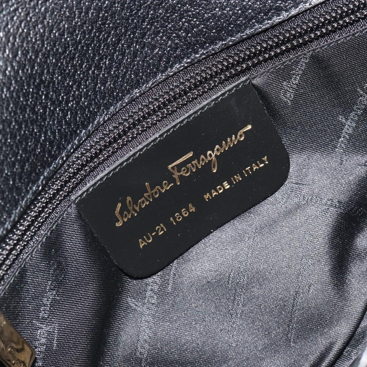 Salvatore Ferragamo Shoulder Bag Canvas Black Canvas Shoulder Bag Bag (Pre-Owned)