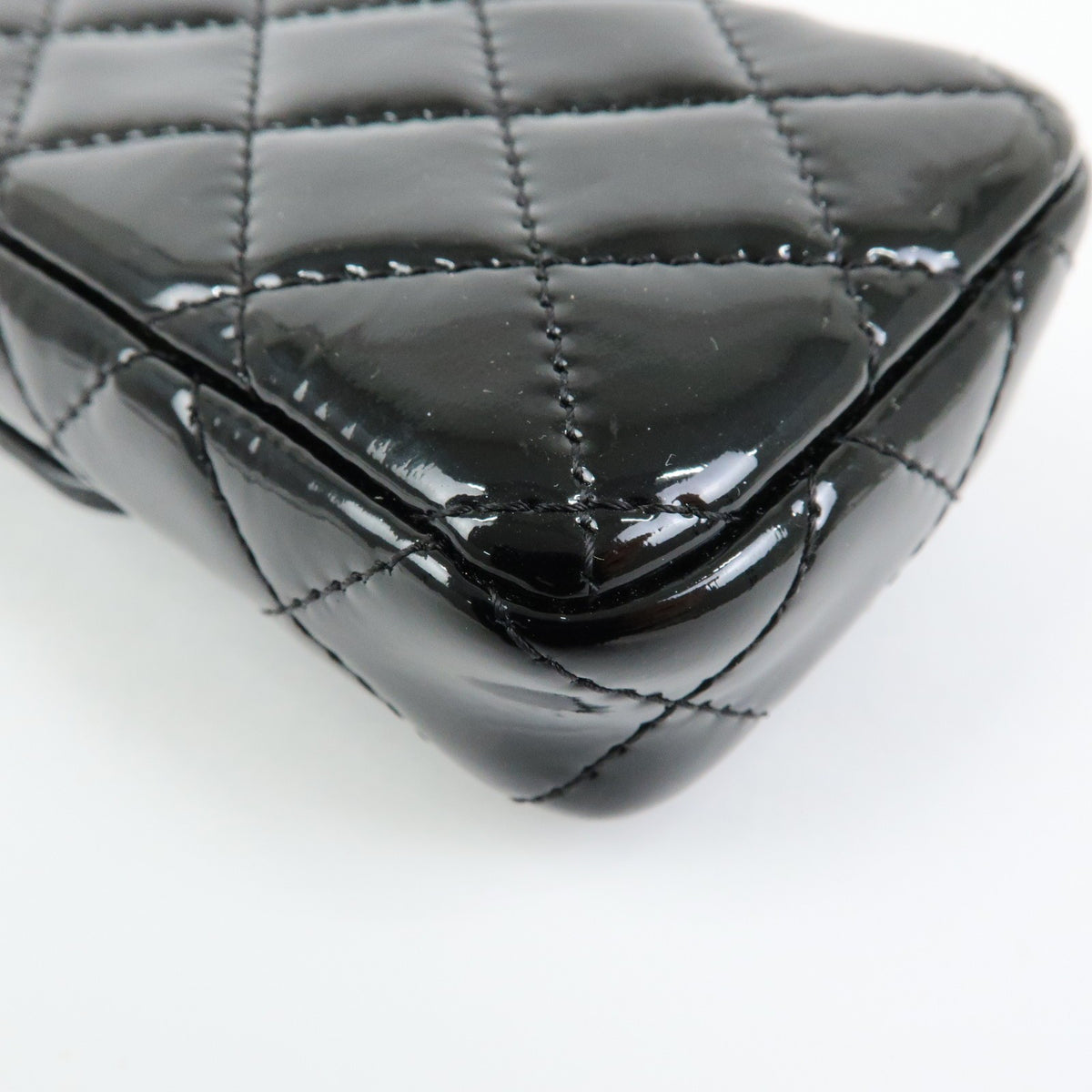 Chanel Cc Chain Phone Holder Quilted Patent Black Patent_Leather Crossbody Bag Bag (Pre-Owned)