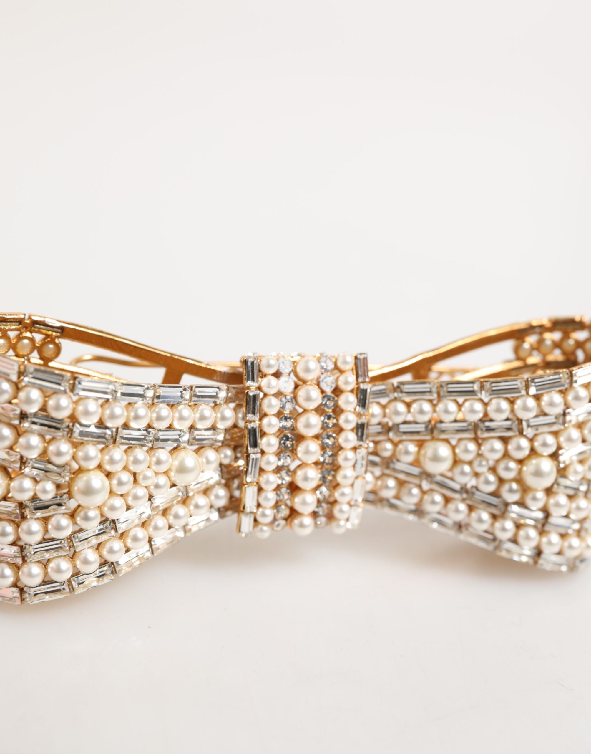 Dolce & Gabbana Gold Brass Glas Crystal Faux Pearl Embellished Women's Brooch (Pre-Owned)