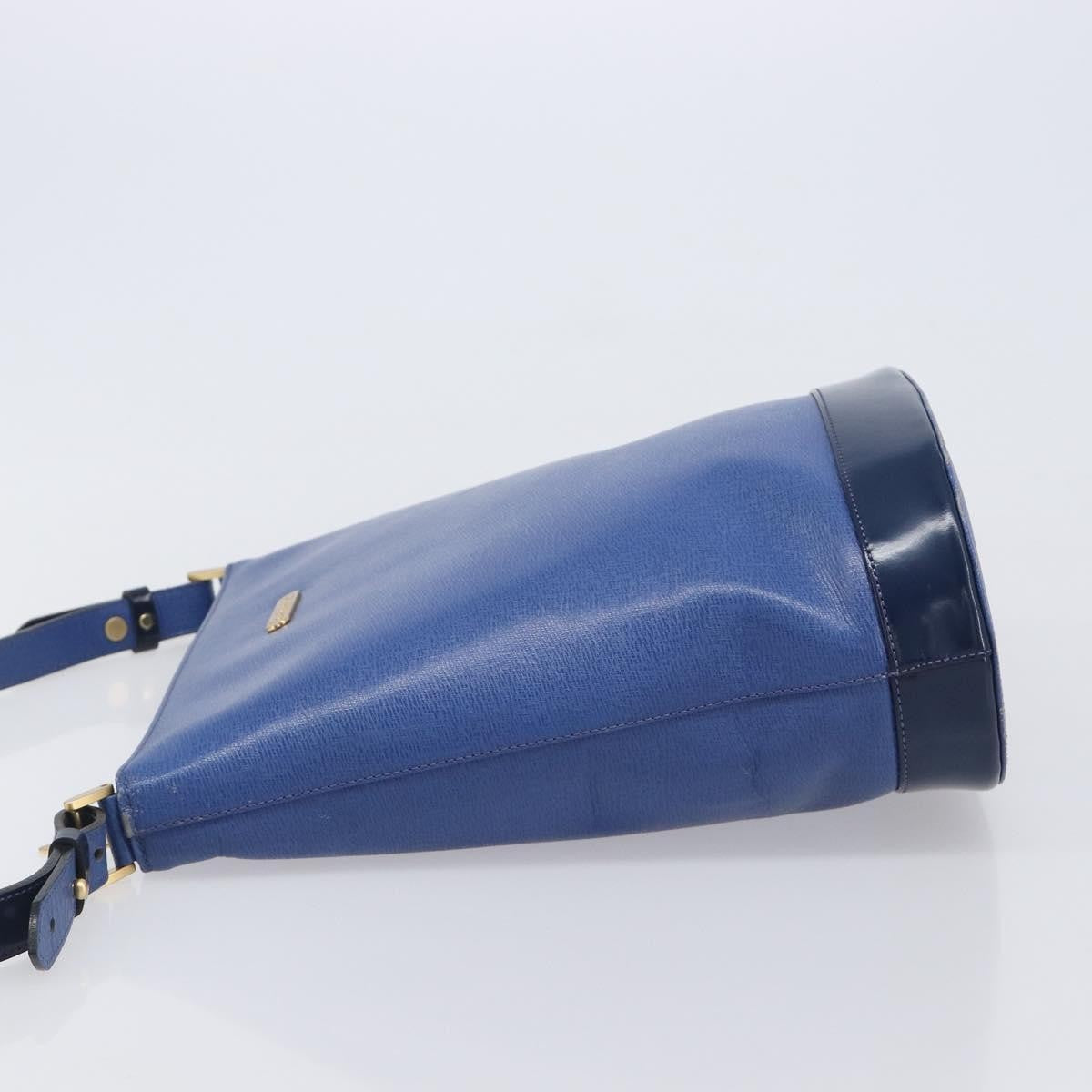 Burberry Shoulder Leather Blue Leather Shoulder Bag Bag (Pre-Owned)