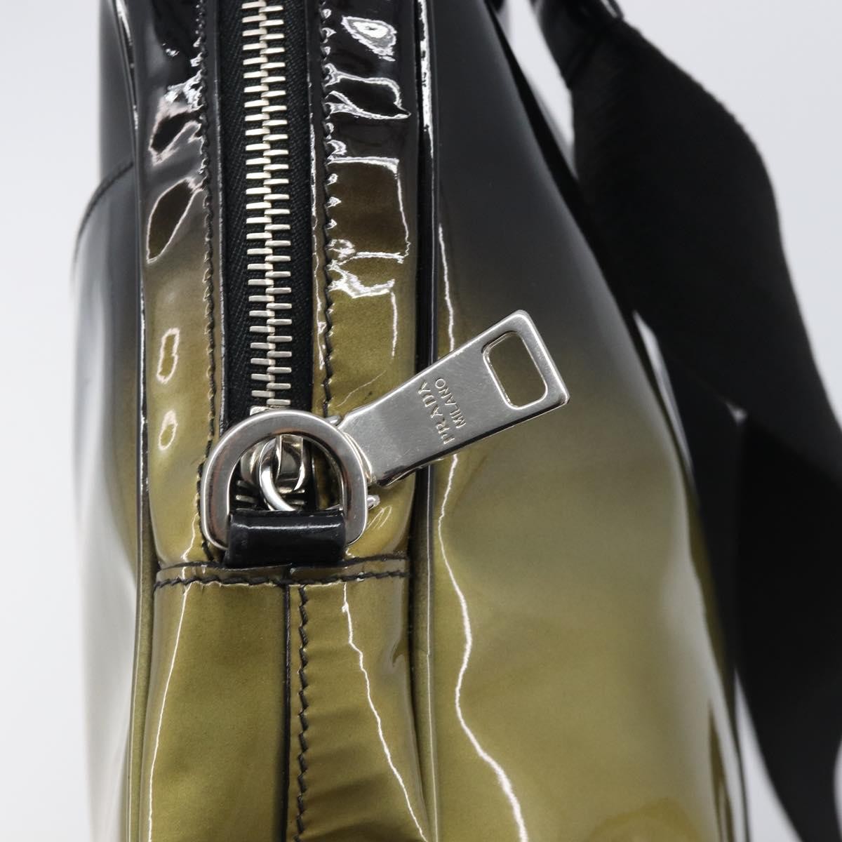 Prada Shoulder Bag Patent Leather Green Patent_Leather Shoulder Bag Bag (Pre-Owned)
