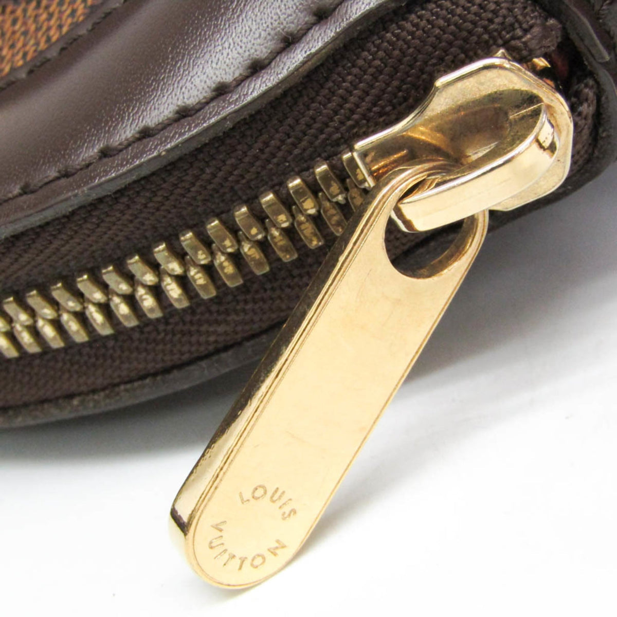 Louis Vuitton Trevi Damier Ebene Brown Canvas Handbag (Pre-Owned)