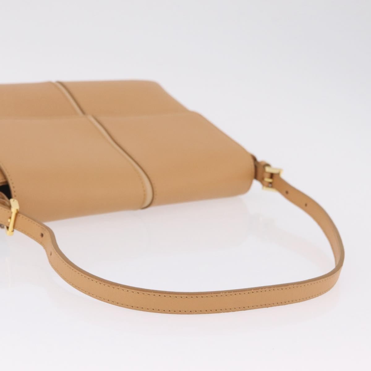 Burberry Shoulder Bag Leather Beige Leather Shoulder Bag Bag (Pre-Owned)