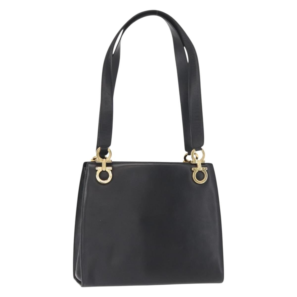 Salvatore Ferragamo Gancini Leather Black Leather Shoulder Bag Bag (Pre-Owned)