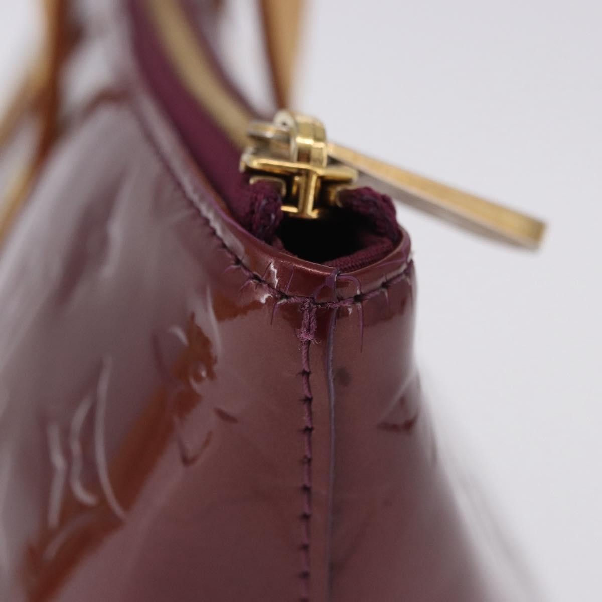 Louis Vuitton Bellevue Monogram Vernis Burgundy Patent_Leather Handbag (Pre-Owned)