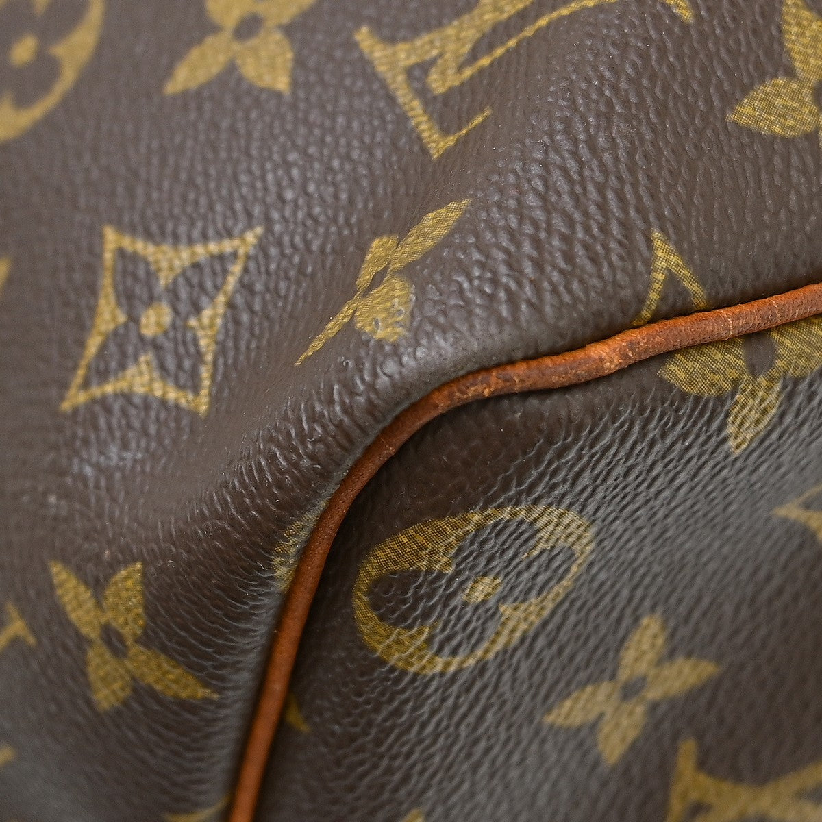 Louis Vuitton Keepall Monogram Canvas Brown Canvas Travel Bag Bag (Pre-Owned)