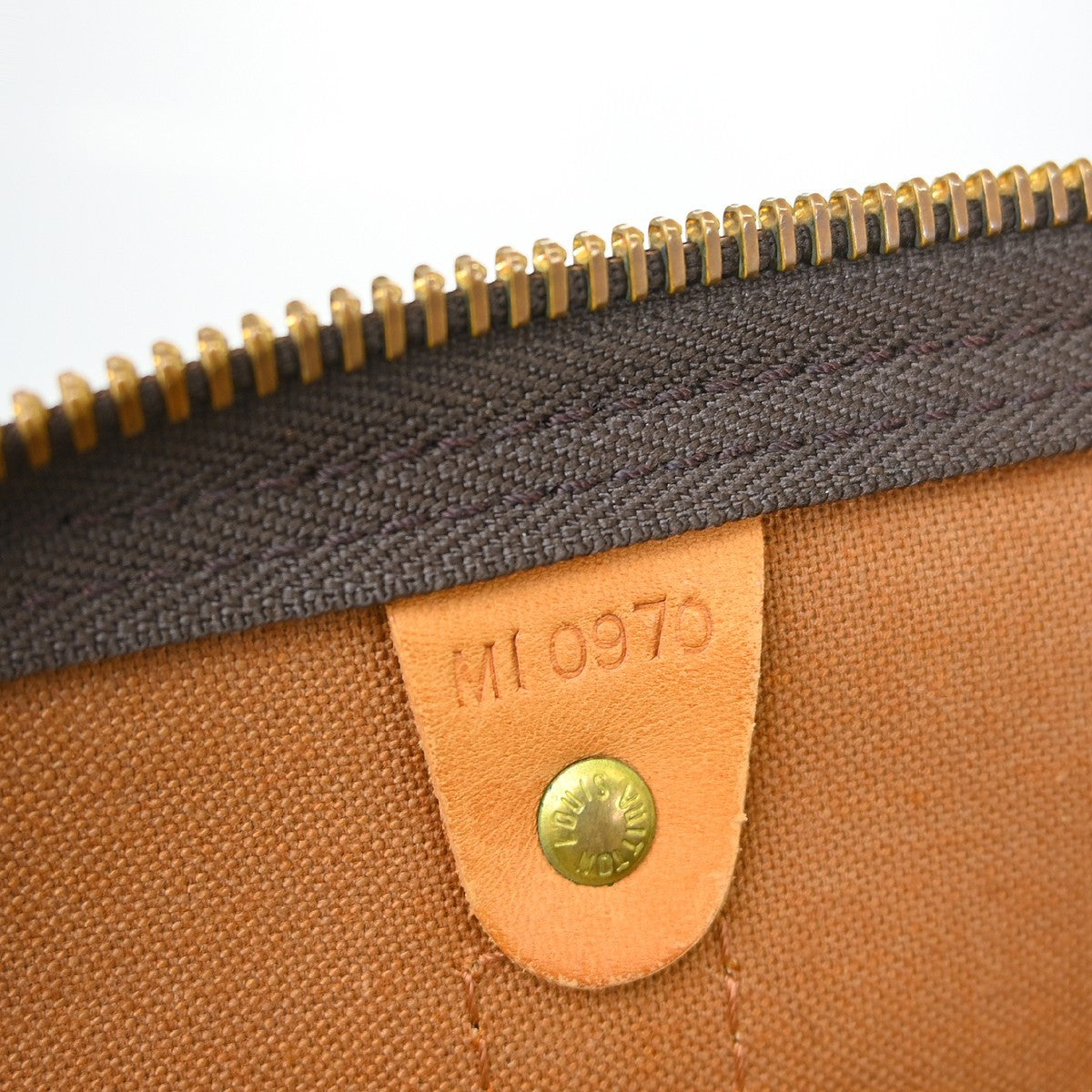 Louis Vuitton Keepall Monogram Canvas Brown Canvas Travel Bag Bag (Pre-Owned)