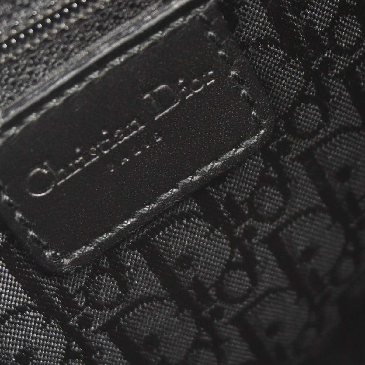 Christian Dior Vintage Street Chic Columbus Canvas Black Canvas Shoulder Bag Bag (Pre-Owned)