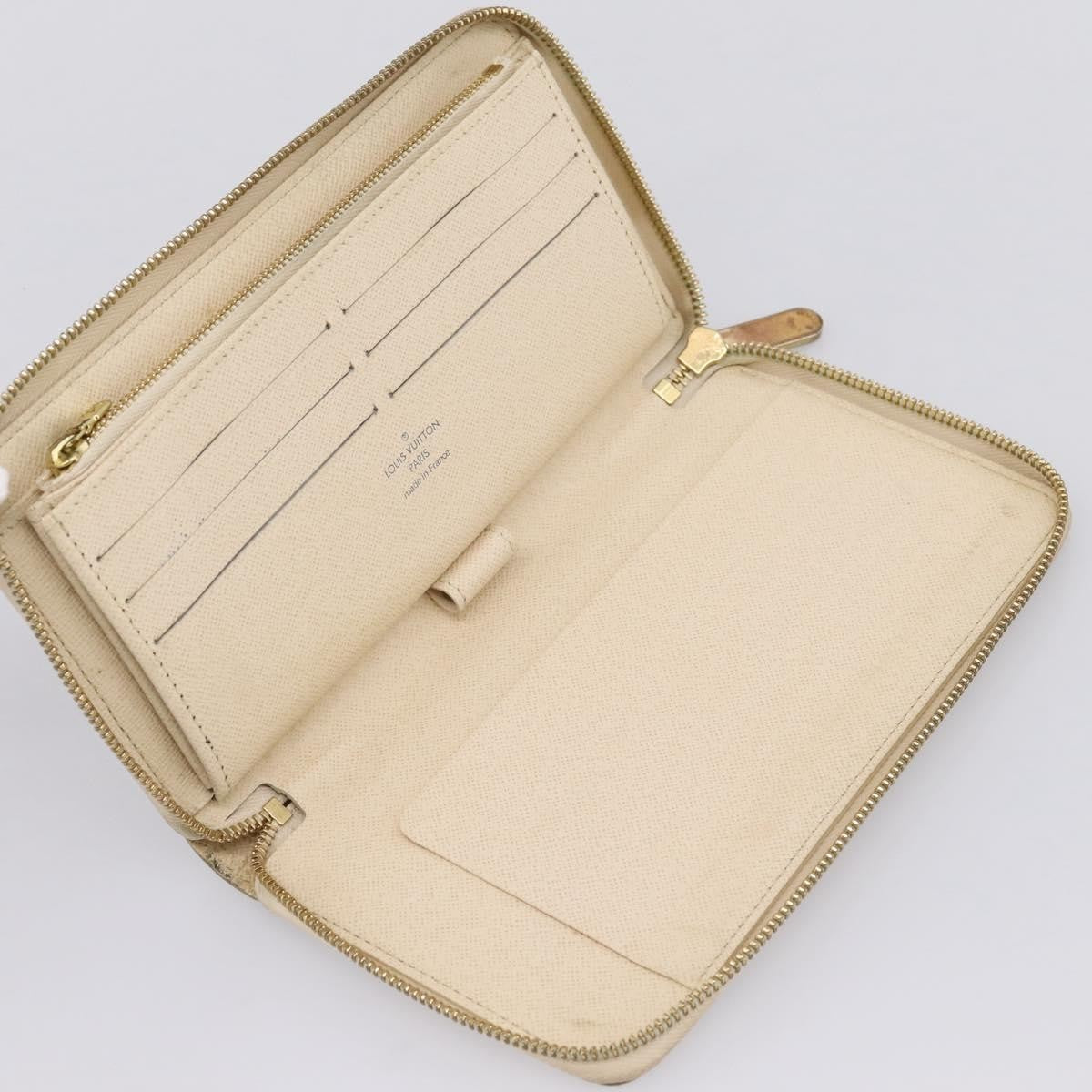 Louis Vuitton Zippy Organizer Damier White Canvas Wallets Accessory (Pre-Owned)