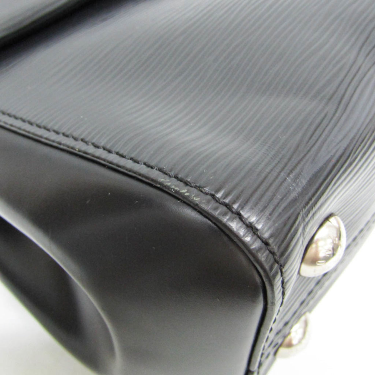 Louis Vuitton Cluny Top Handle Epi Leather Black Leather Handbag (Pre-Owned)