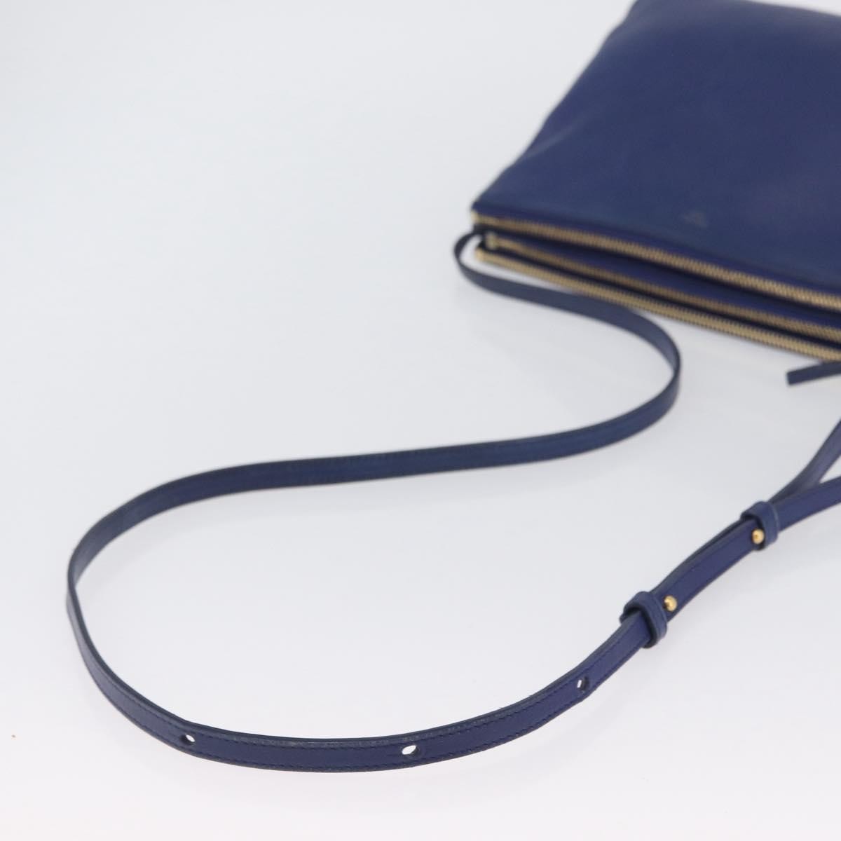 Celine Trio Leather Blue Leather Shoulder Bag Bag (Pre-Owned)