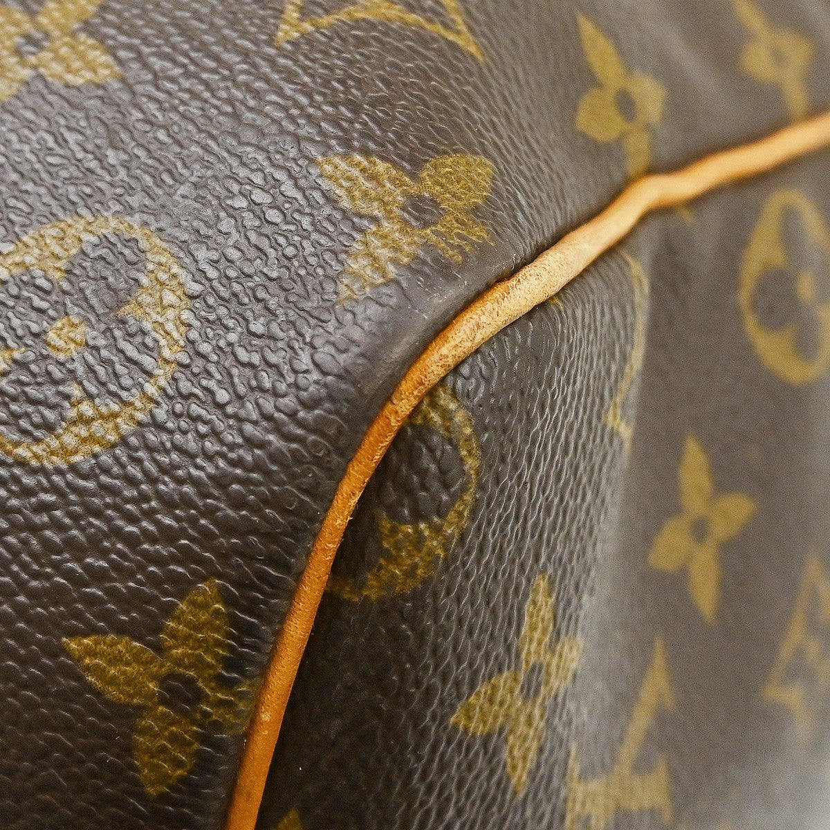 Louis Vuitton Keepall Monogram Canvas Brown Canvas Travel Bag Bag (Pre-Owned)