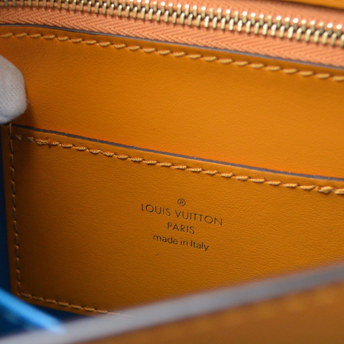 Louis Vuitton Lv Pont 9 Leather Orange Leather Shoulder Bag Bag (Pre-Owned)