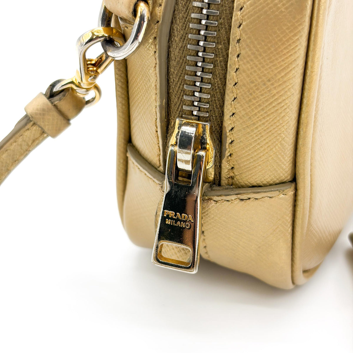 Prada Camera Saffiano Leather Gold Leather Shoulder Bag Bag (Pre-Owned)