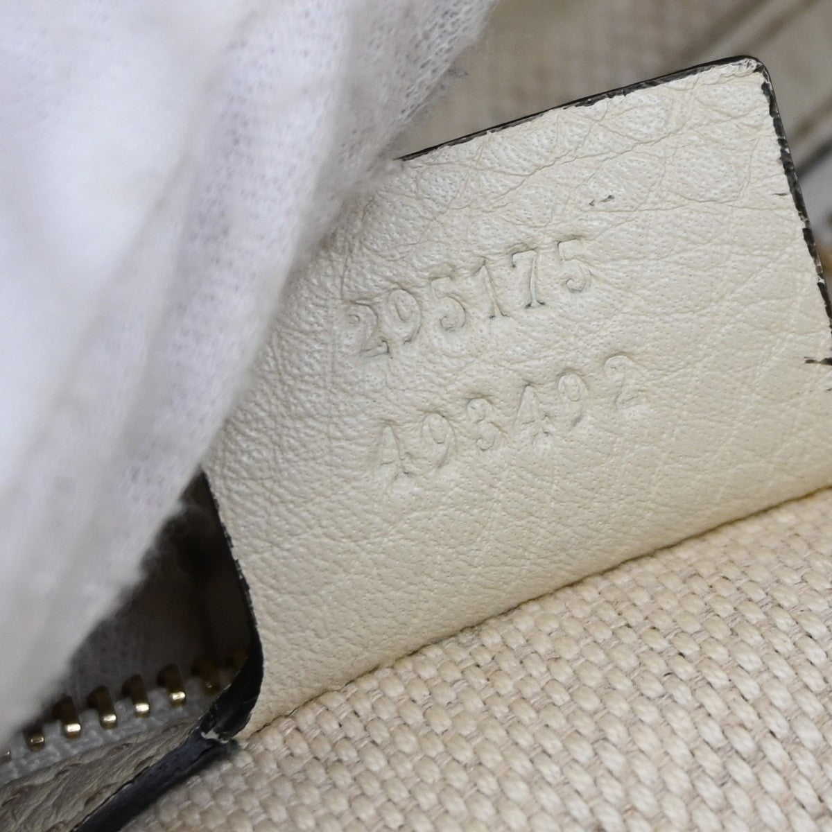 Gucci Soho Messenger Leather White Leather Shoulder Bag Bag (Pre-Owned)