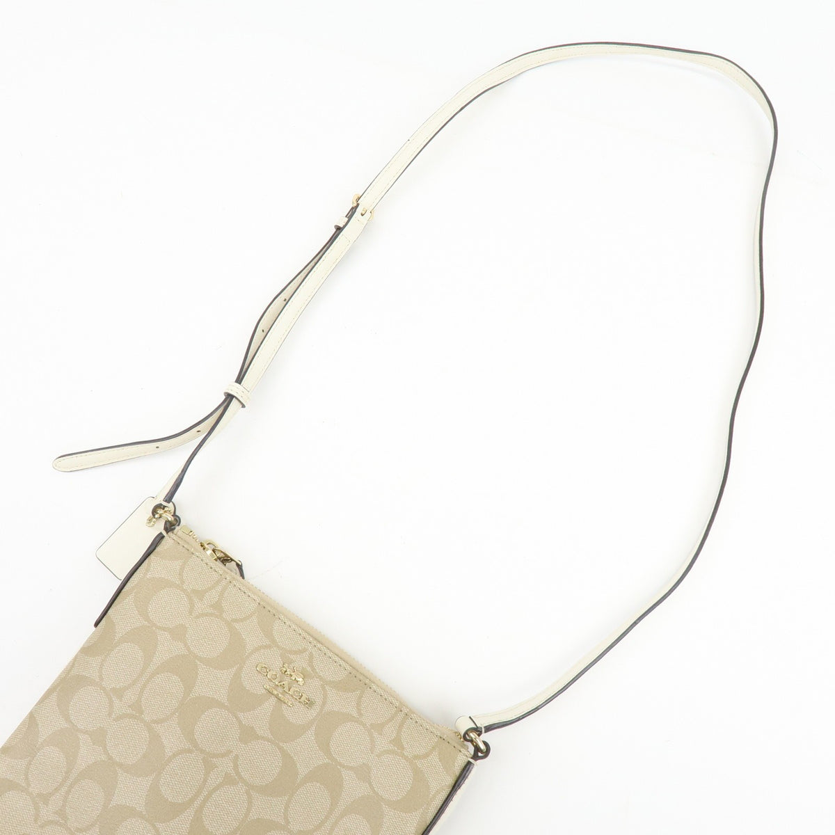 Coach Shoulder Canvas Beige Canvas Handbag (Pre-Owned)
